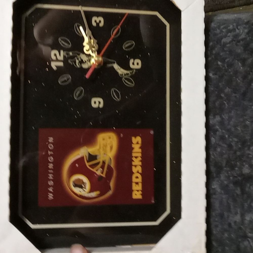 Washington Redskins vintage clock